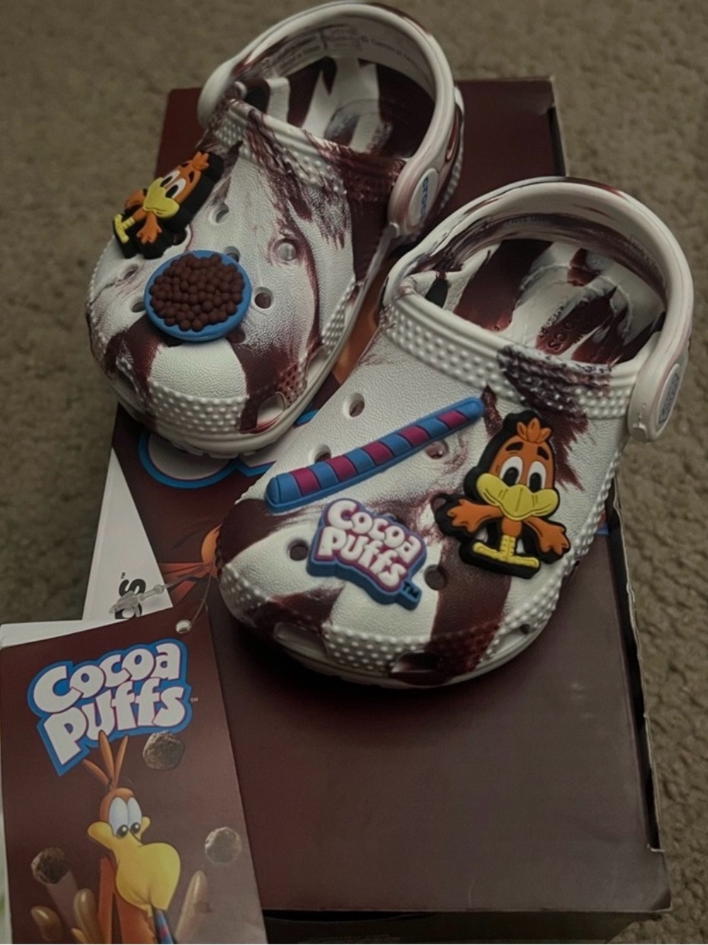 CROCS Kids Cocoa Puffs Themed Clog Sandals in White & Brown